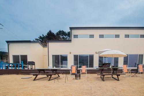 yeosu keumo island pension