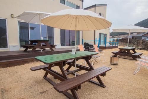 yeosu keumo island pension