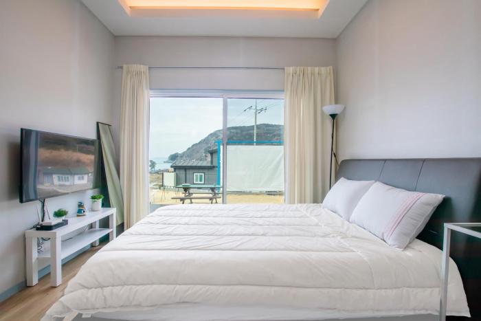 yeosu keumo island pension