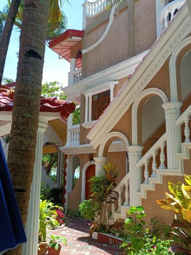 blue crystal beach resort
