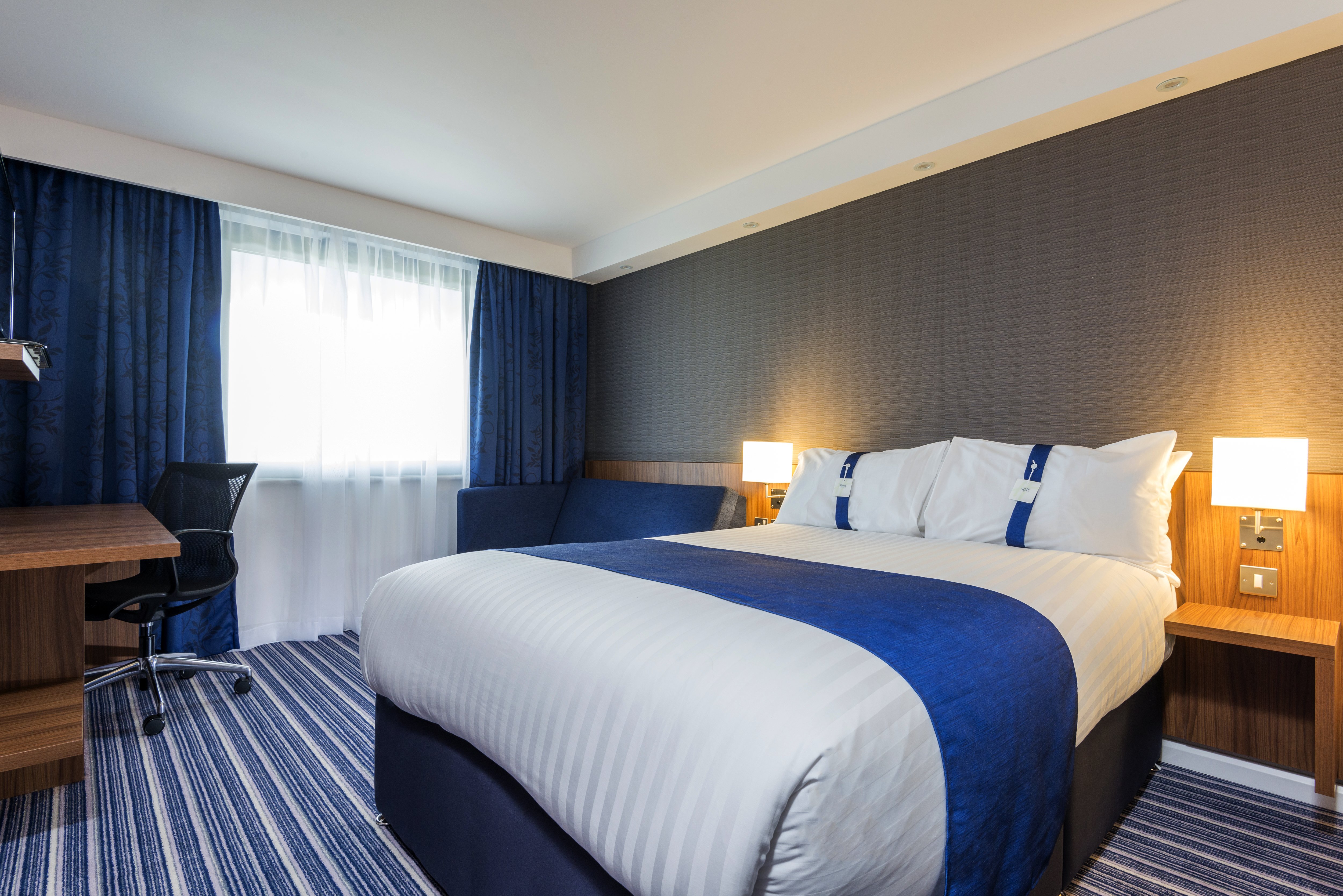holiday inn express middlesbrough centre square by ihg