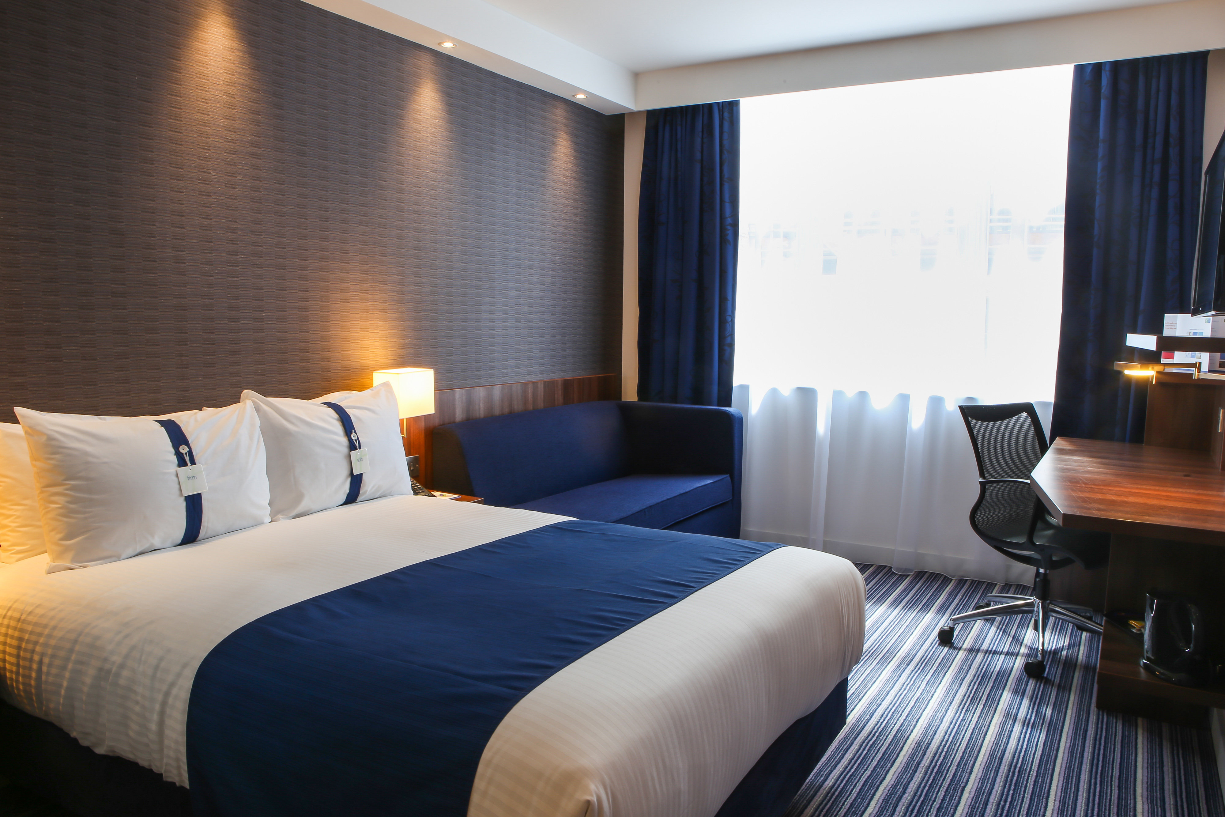 holiday inn express middlesbrough centre square by ihg
