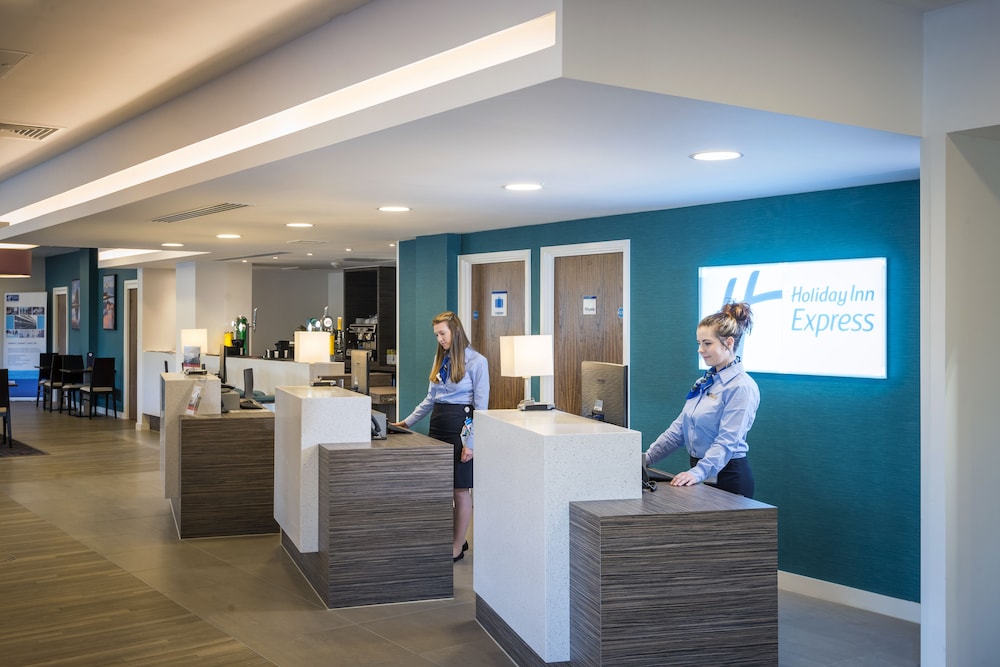 holiday inn express middlesbrough centre square by ihg
