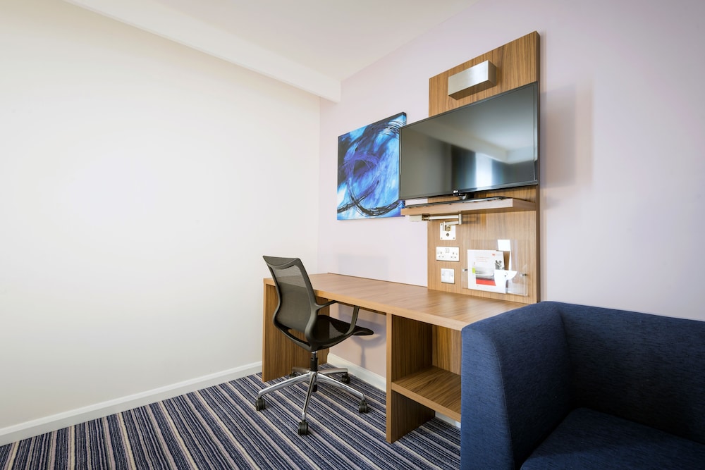 holiday inn express middlesbrough centre square by ihg
