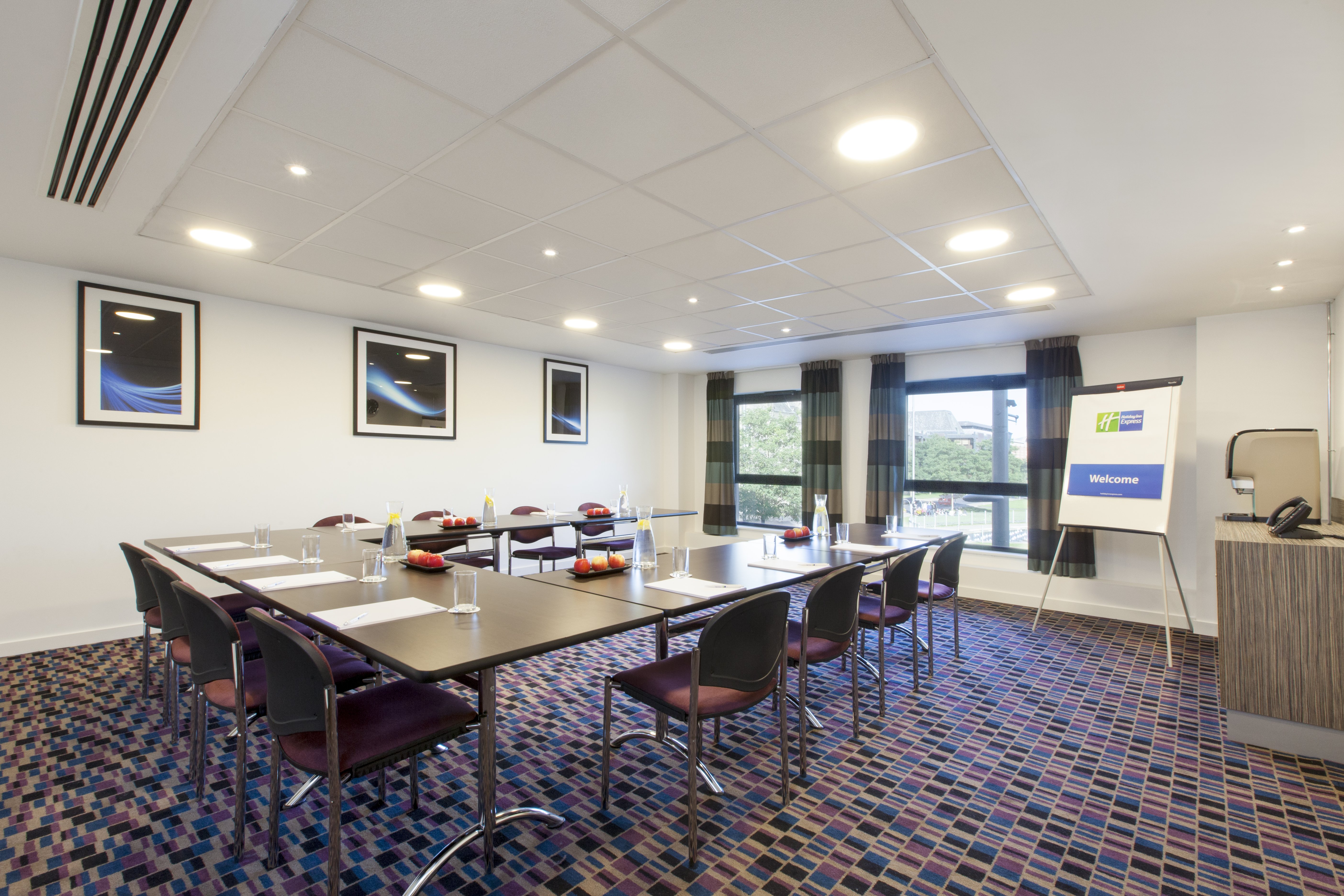 holiday inn express middlesbrough centre square by ihg