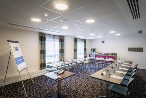 holiday inn express middlesbrough centre square by ihg