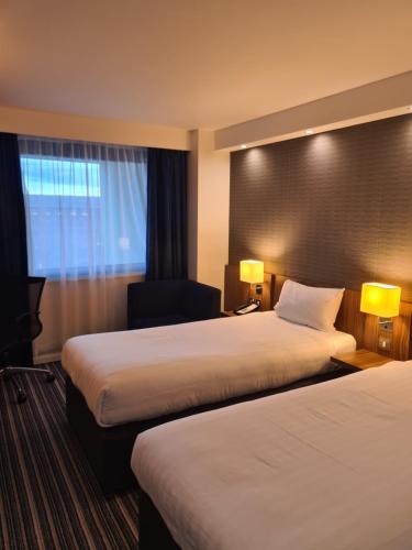 holiday inn express middlesbrough centre square by ihg