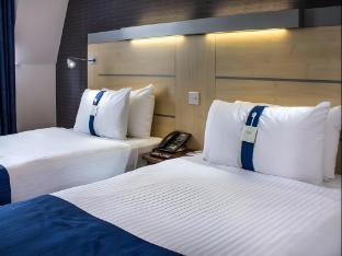 holiday inn express middlesbrough centre square by ihg