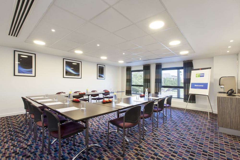 holiday inn express middlesbrough centre square by ihg