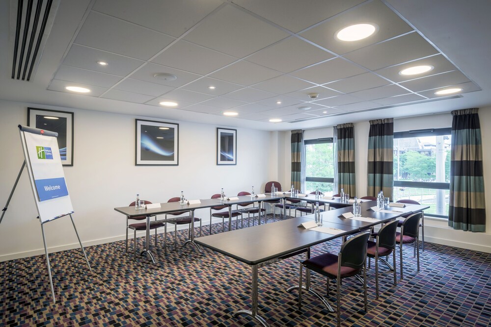 holiday inn express middlesbrough centre square by ihg
