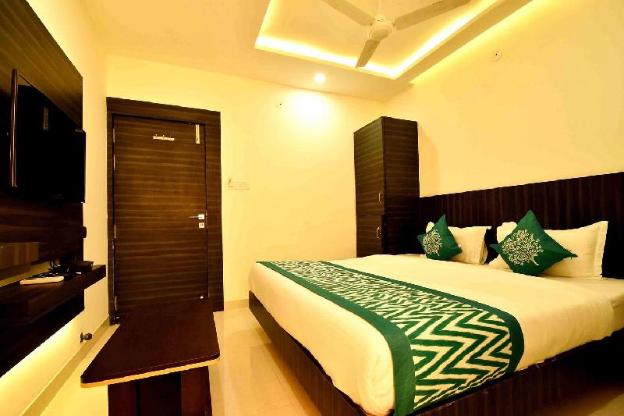 hotel crystal inn best 3 star hotel in ujjain