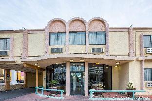 siegel suites select convention center