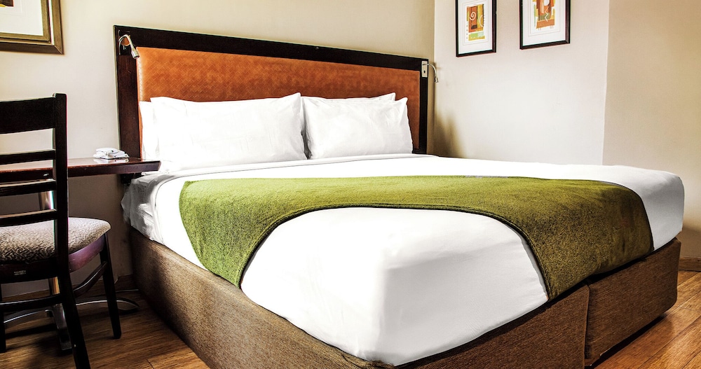 the ridgepoint hotel