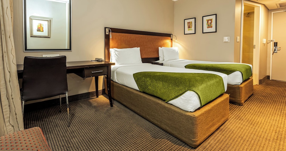 the ridgepoint hotel