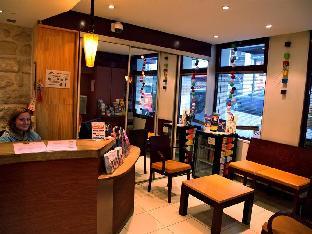 plug inn montmartre by hiphophostels