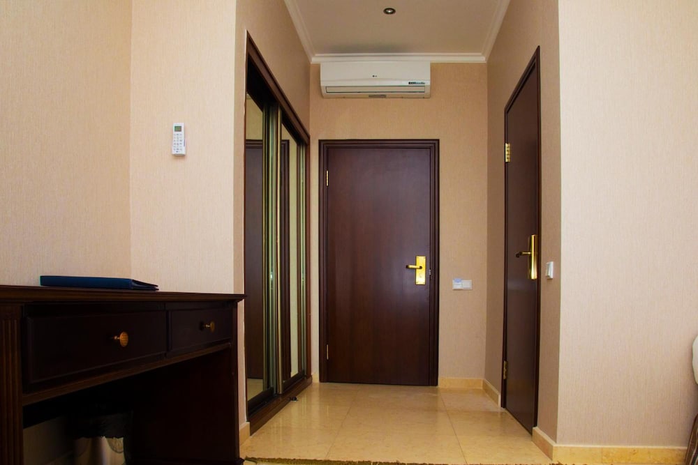royal petrol hotel