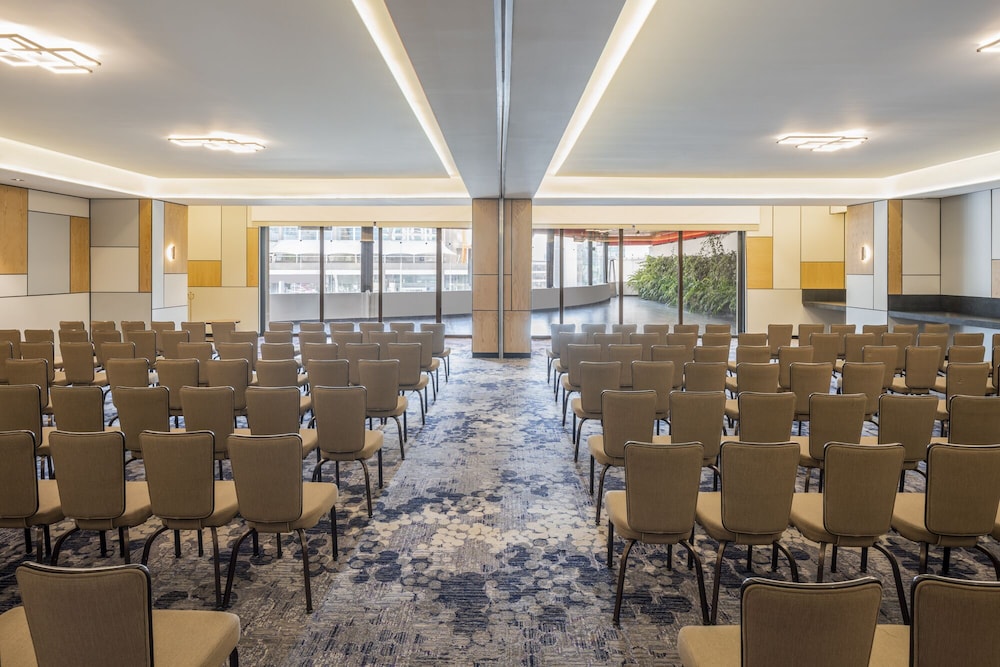 the paragon hotel mexico city santa fe by accor
