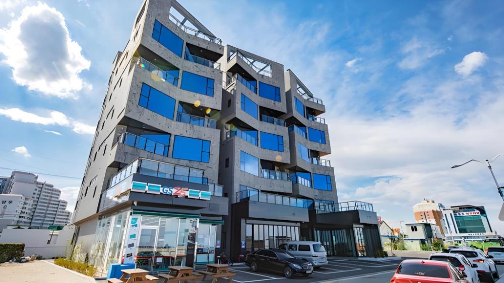 sokcho pool view spa pool villa