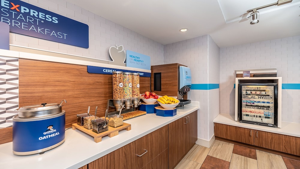 holiday inn express fremont milpitas central by ihg