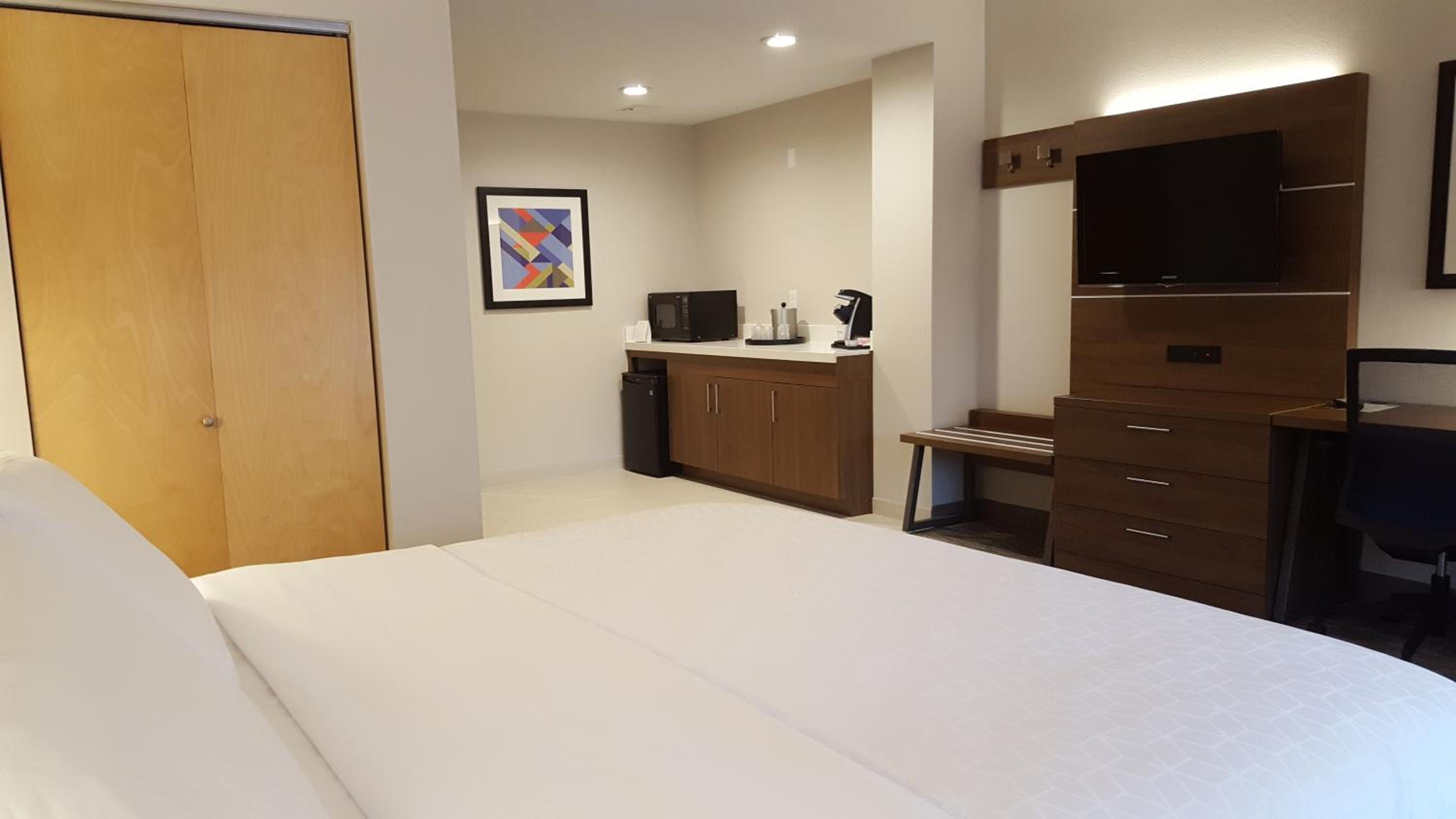 holiday inn express fremont milpitas central by ihg