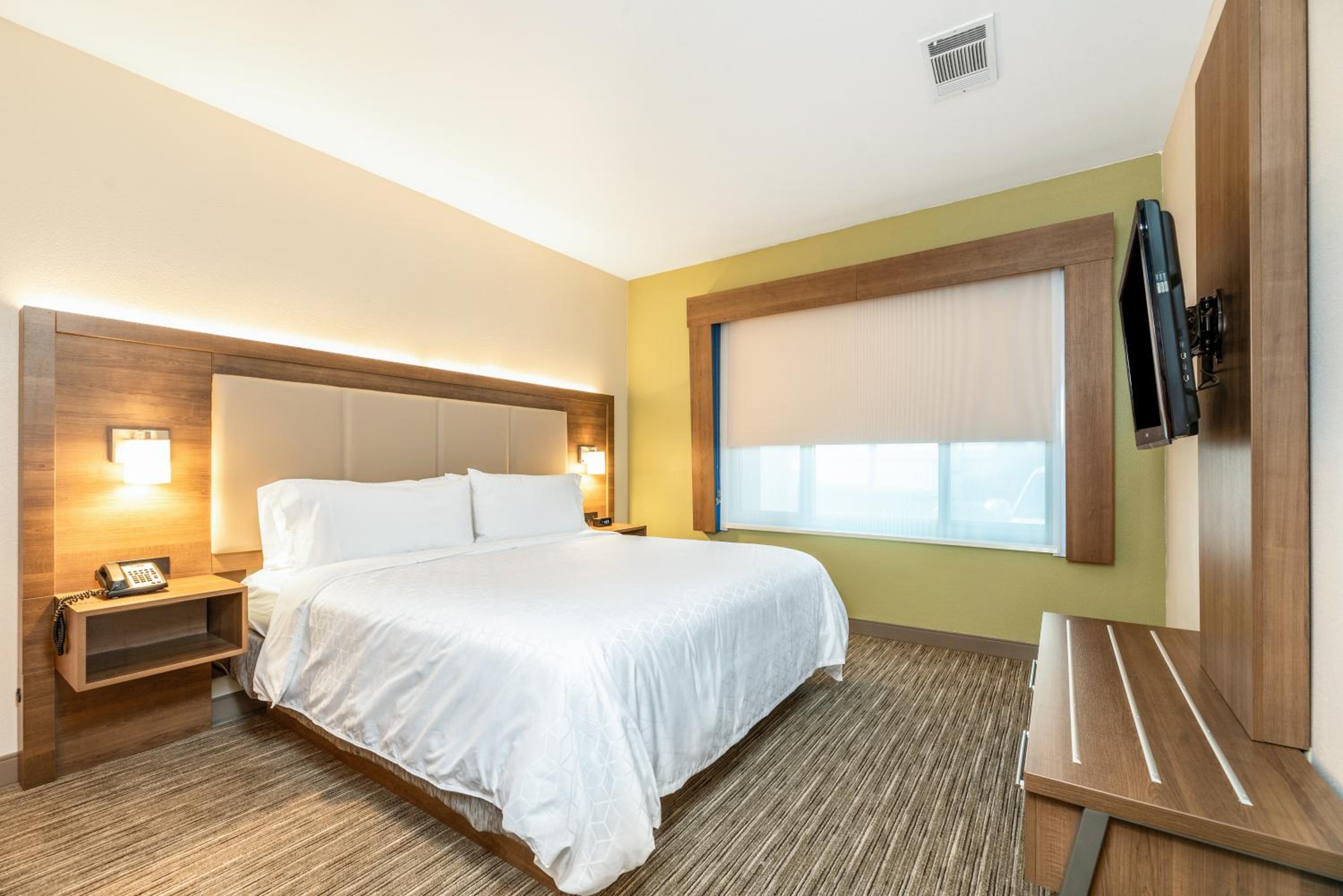 holiday inn express fremont milpitas central by ihg
