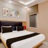 super townhouse airport road delhi