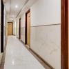 super townhouse airport road delhi