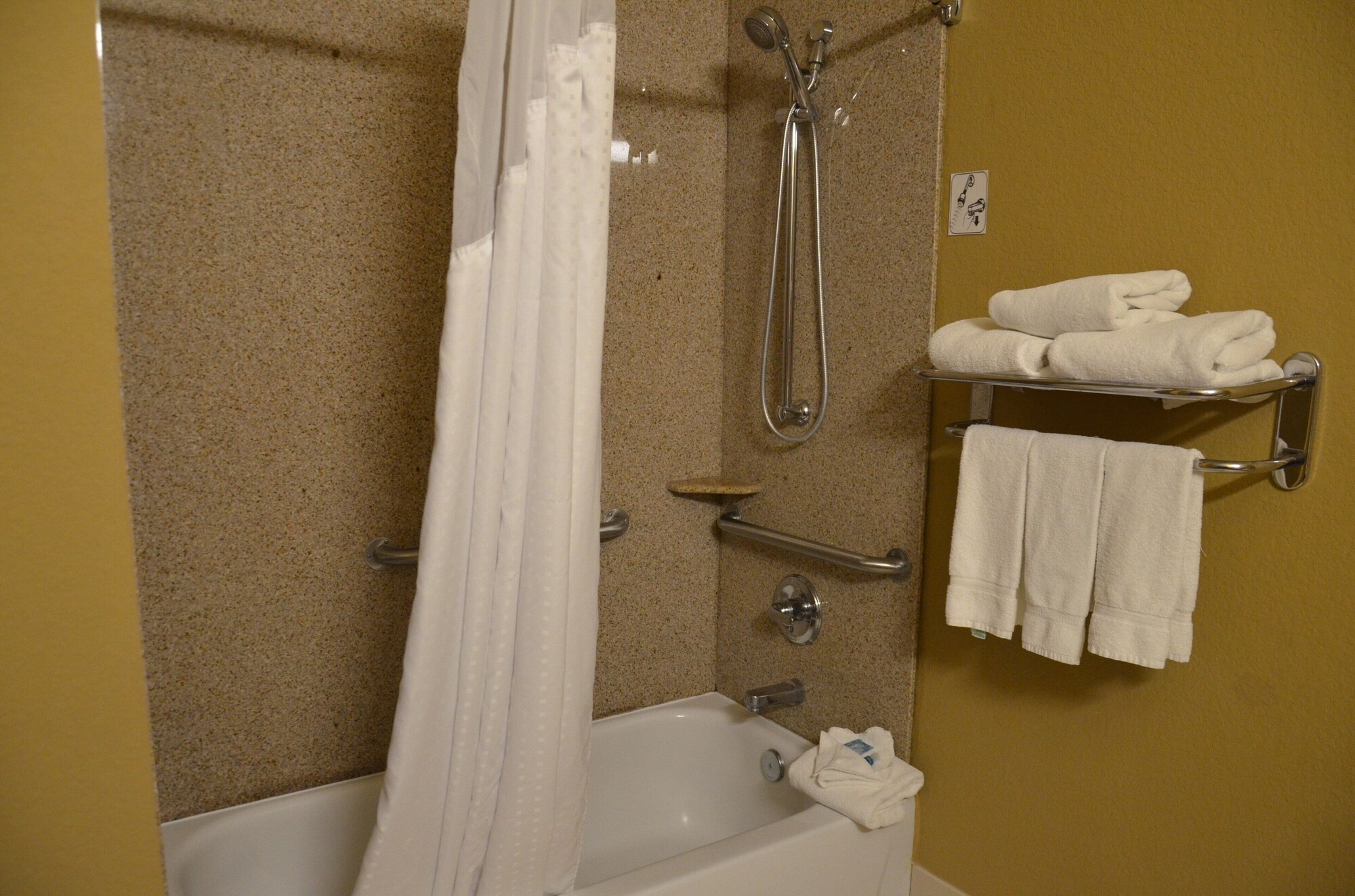 holiday inn express amarillo south by ihg