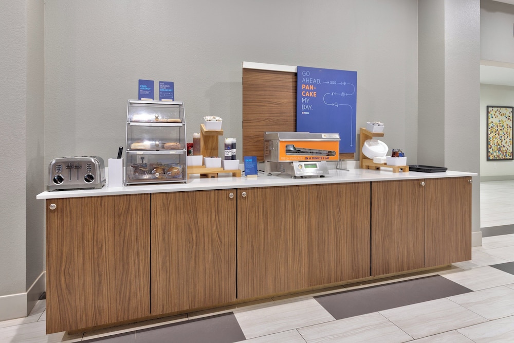 holiday inn express amarillo south by ihg