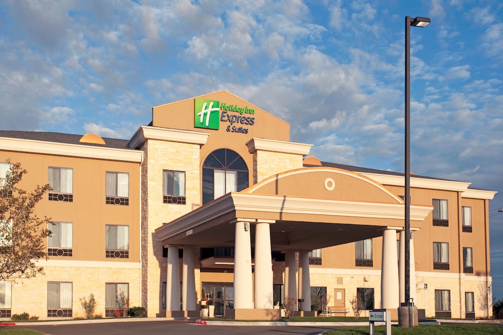 holiday inn express amarillo south by ihg