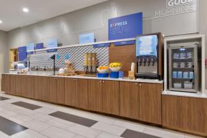 holiday inn express amarillo south by ihg
