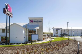 premier inn weymouth