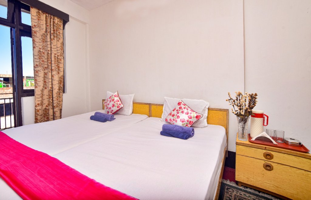 Darjeeling Hotel Summer Palace,India>>Darjeeling,2 star