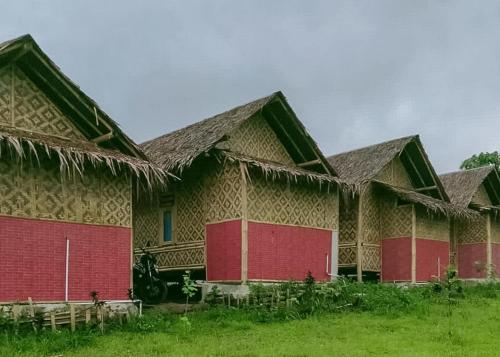 villa ciparay endah redpartner