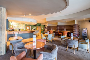 premier inn swansea waterfront