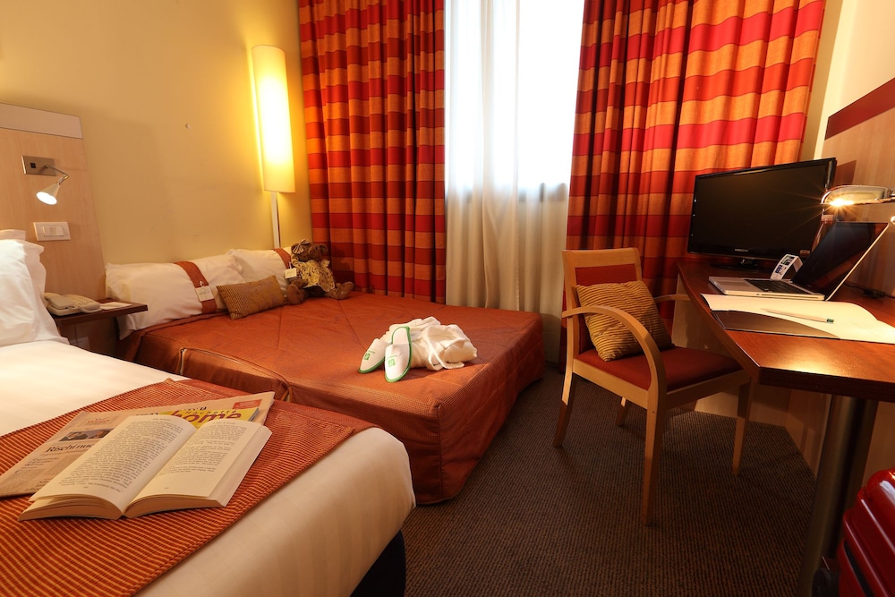 holiday inn bologna fiera by ihg