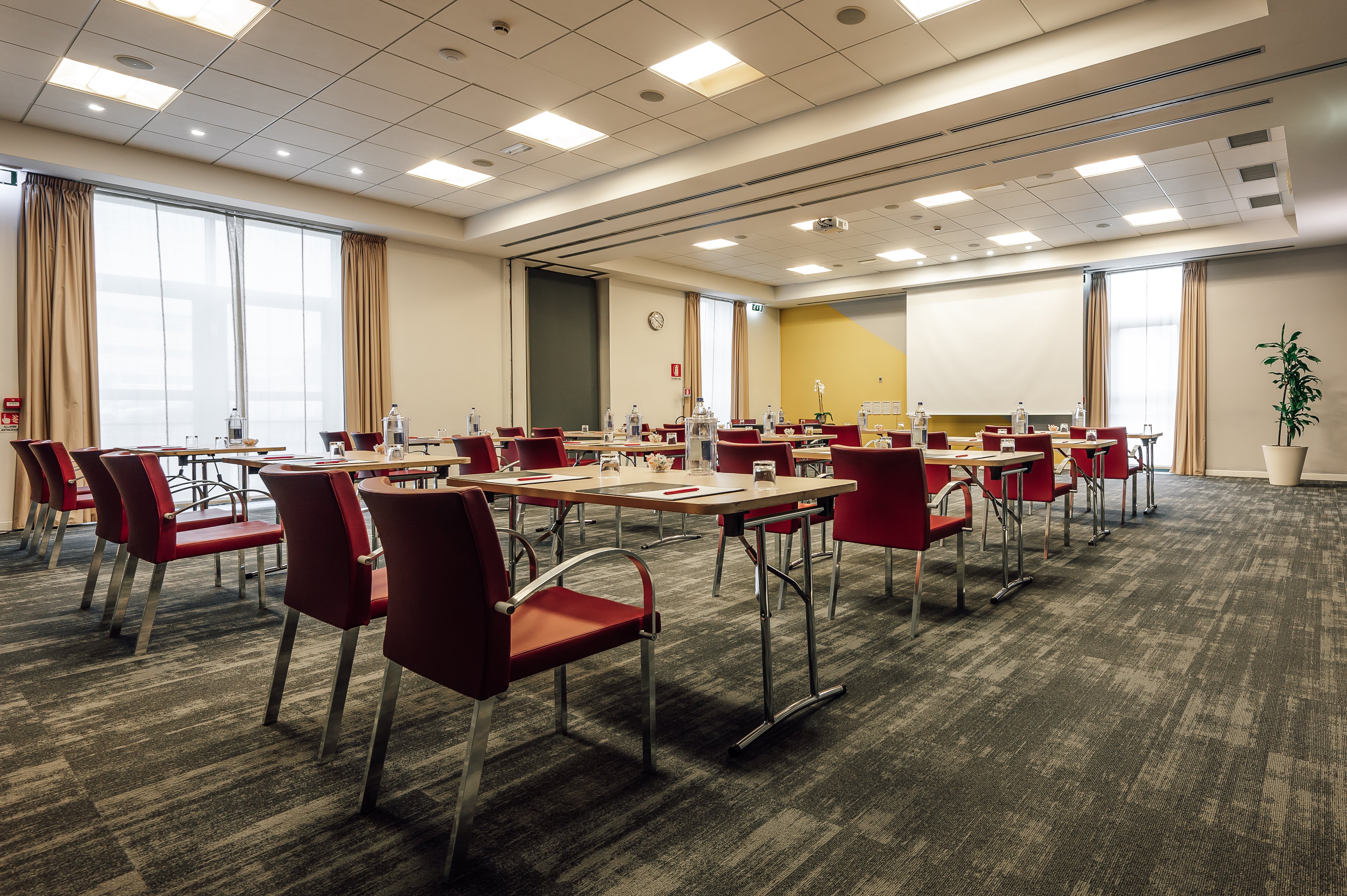 holiday inn bologna fiera by ihg