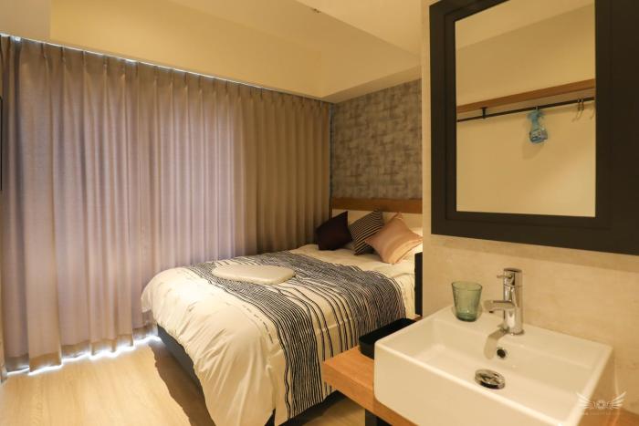 ffffff hotel
