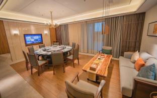 echarm plus hotel xiangyang minfa century new town