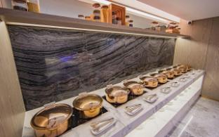 echarm plus hotel xiangyang minfa century new town