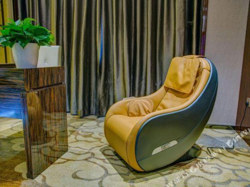 borrman hotel xiangyang east daqing road friendship apartment