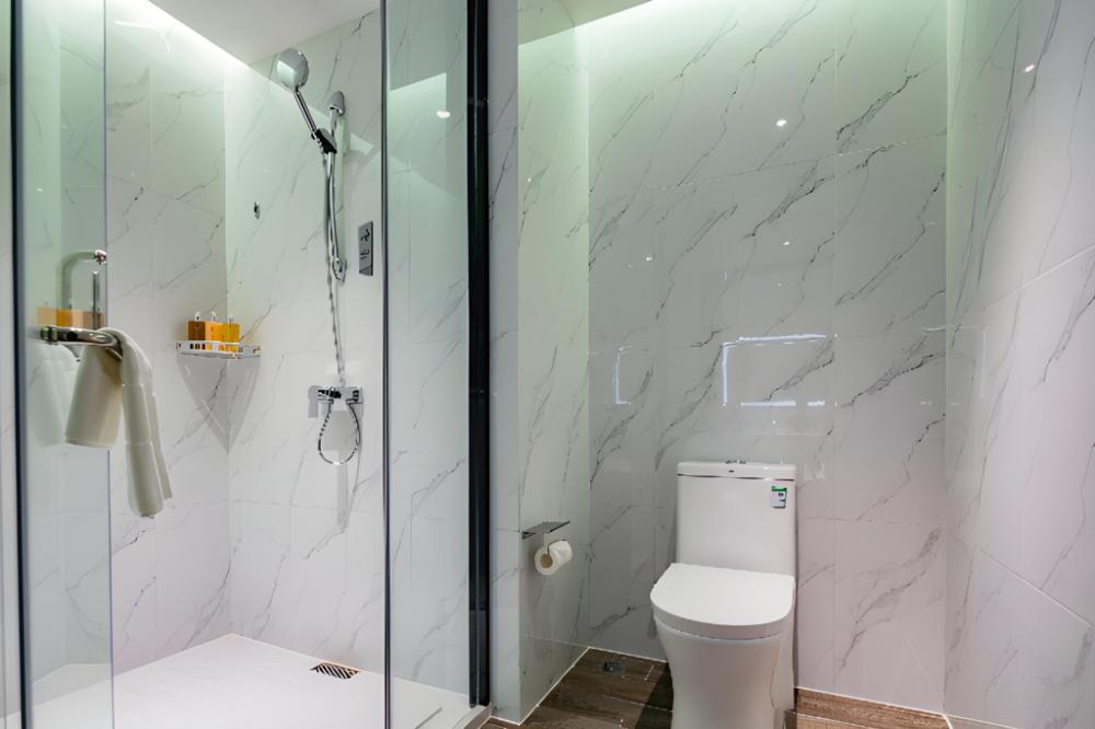 borrman hotel xian north high speed railway station