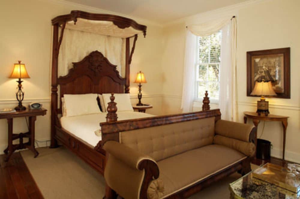 the burn bed and breakfast