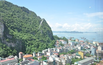 ha long