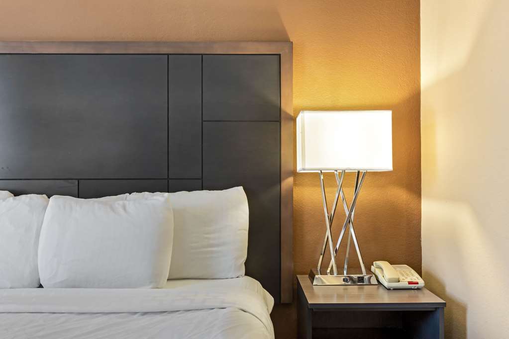 la quinta inn and suites by wyndham boone university