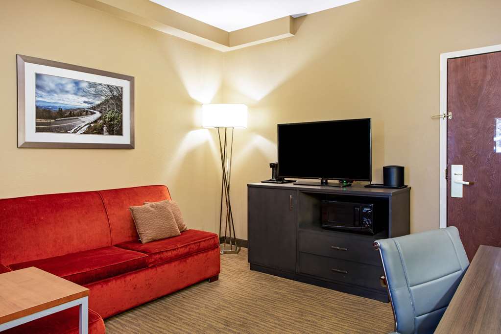 la quinta inn and suites by wyndham boone university