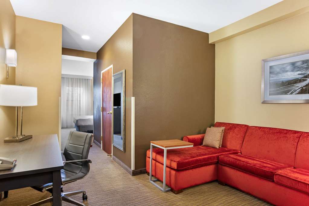 la quinta inn and suites by wyndham boone university