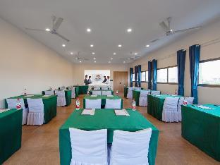 green tree inn jiaxing haining leather city