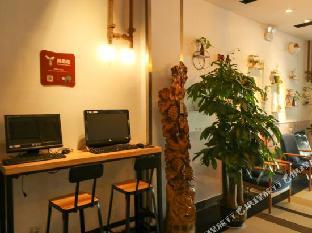 shell hotel rizhao donggang district haiqu park east haiqu road night market shidai square