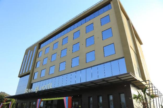 bravia hotel panchsheel